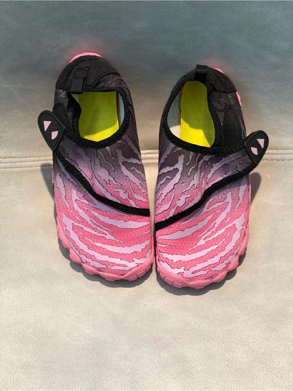 Kids Pink Gradient Water Shoes Easy On/Off - Size 1.5 US